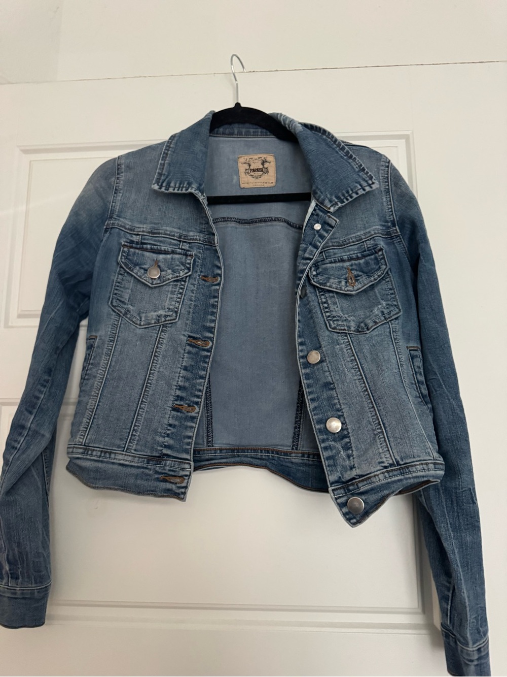 Classic Blue Denim Jacket Women's Crop Jean Jacket